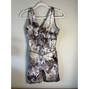 Gymshark Elevate Cycling Romper Grey Tie Dye Marble Bodysuit B3A7Q Womens Medium